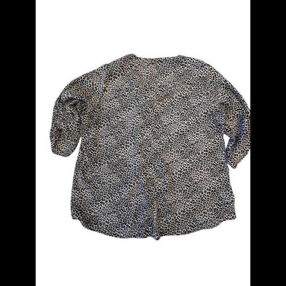 Renee C Chic Leopard Print Blouse - Versatile Casual Top - Picture 7 of 8